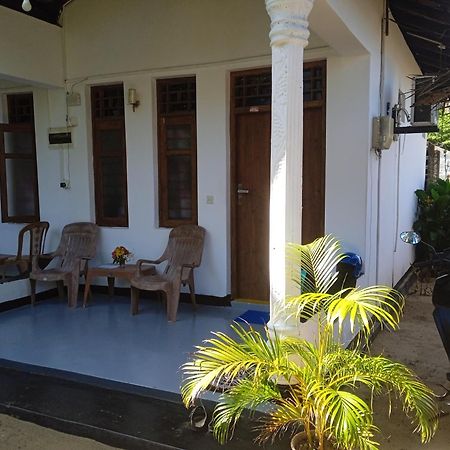 Aaliya Bay Hotel Arugam Bay Kültér fotó