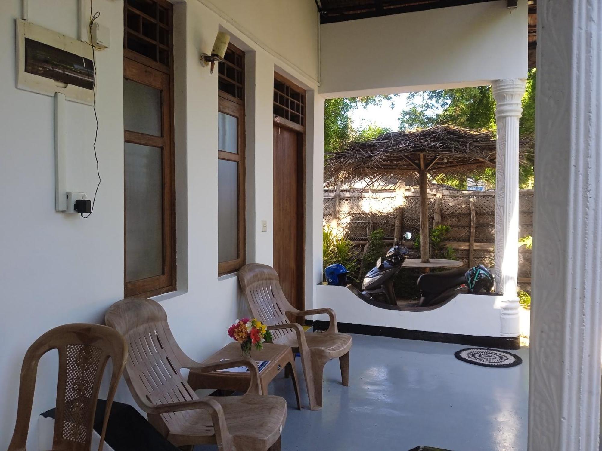Aaliya Bay Hotel Arugam Bay Kültér fotó
